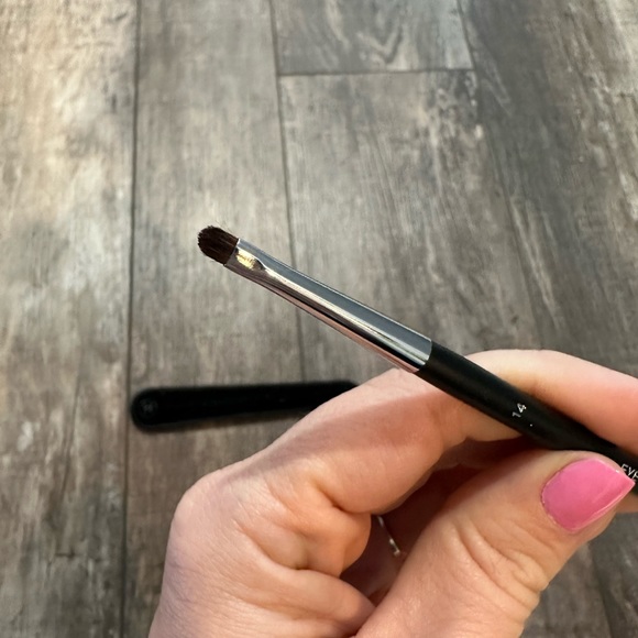 Chanel eye contour pencil brand new never used #14 - Picture 2 of 6